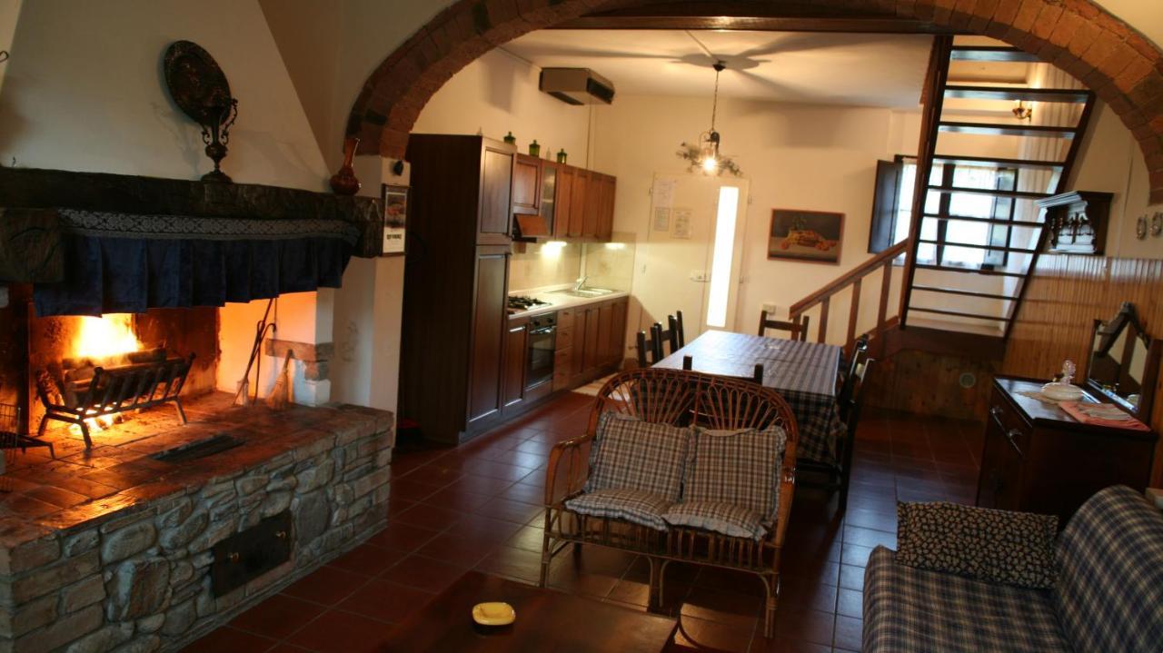 Agriturismo Girasole ガンバッシ・テルメ エクステリア 写真
